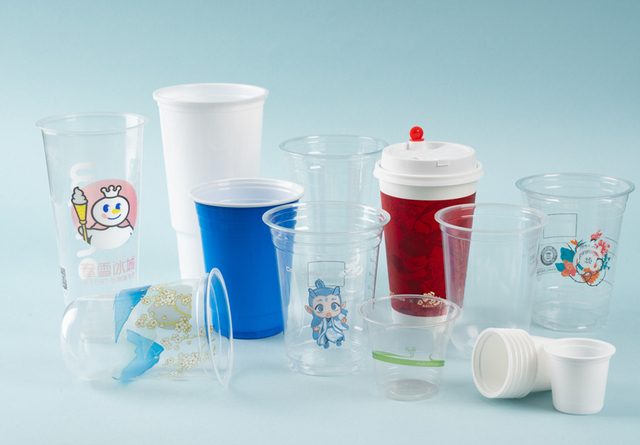 Pembuatan Cangkir Minuman Sekali Pakai